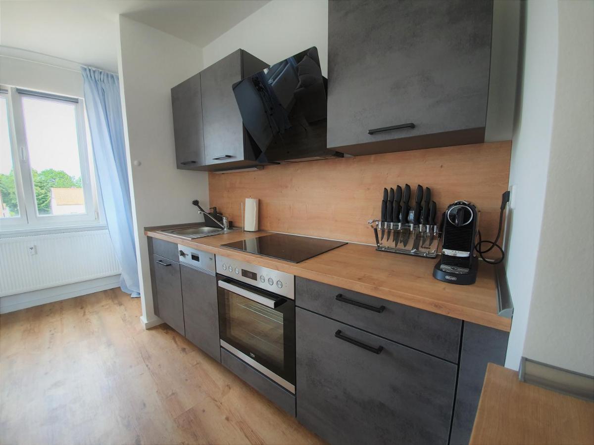 Pb Ferienwohnungen - Fewo 5 - Stilvoll Eingerichtetes Studio Im Herzen Senftenbergs Extérieur photo